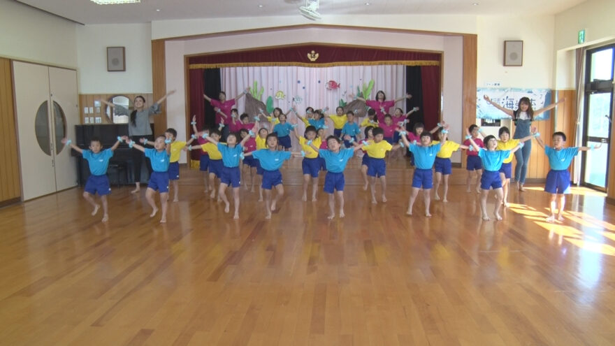海に親しもう!レッツ☆うみダンス!